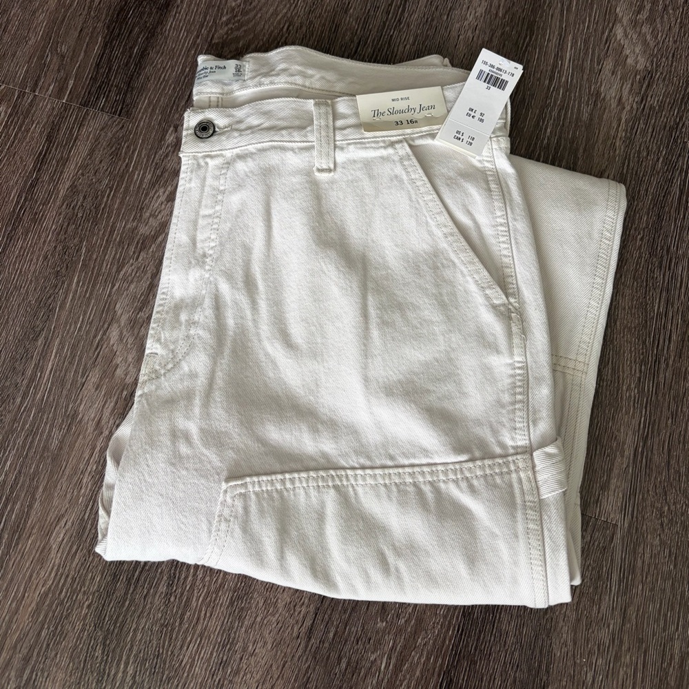 Abercrombie & Fitch Off-White Mid-Rise Slouchy Jeans